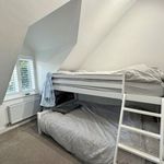 Rent 4 bedroom apartment in Poole