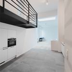 Rent 2 bedroom house of 143 m² in Brussel