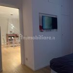 Affitto 3 camera appartamento di 70 m² in Roma