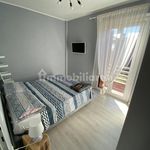 Rent 4 bedroom apartment of 100 m² in Massa