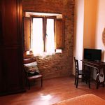 Rent 3 bedroom apartment of 55 m² in Florence