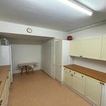 Rent 4 bedroom flat in Exeter