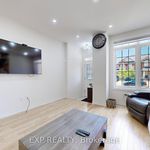Rent 3 bedroom apartment of 30 m² in Brampton