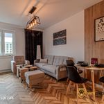 Wynajmij 2 sypialnię apartament z 40 m² w Wrocław
