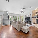 Rent 5 bedroom house of 322 m² in Houston