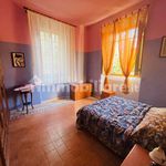 Affitto 5 camera appartamento di 110 m² in Sulmona