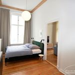 Miete 4 Schlafzimmer wohnung von 137 m² in Berlin
