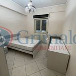 Affitto 4 camera appartamento di 100 m² in Messina