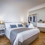 Affitto 2 camera appartamento di 87 m² in Firenze