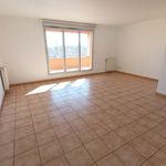 Rent 5 bedroom apartment of 99 m² in Seilh