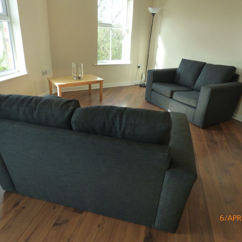 2 bed flat to rent Heaton