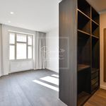 Pronajměte si 4 ložnic/e byt o rozloze 163 m² v Praha