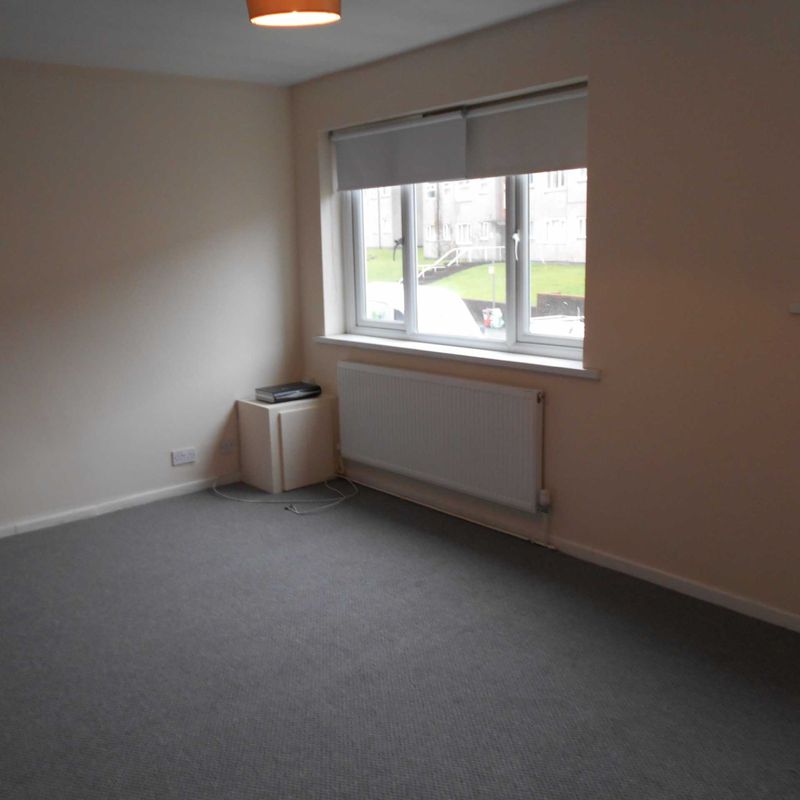 Available 3 Bed Flat Claude Road, Caerphilly £850 pm Denscombe