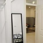 Rent 1 bedroom apartment of 43 m² in Lisboa