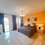 Alquilo 2 dormitorio apartamento de 150 m² en Marbella