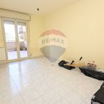 Rent 2 bedroom apartment of 98 m² in Caltagirone