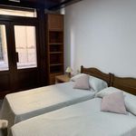 Rent a room of 250 m² in Sagunto