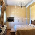 Affitto 3 camera appartamento di 88 m² in Parma
