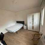 Rent 6 bedroom house in Castelló de la Plana