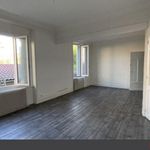 Appartement de 83 m² avec 3 chambre(s) en location à Thiers