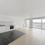 Rent 4 bedroom apartment of 93 m² in Clichy
