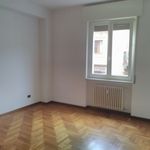 Affitto 3 camera appartamento di 145 m² in Vicenza
