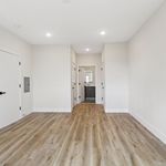 Rent 1 bedroom apartment of 84 m² in West New York