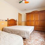 Rent 3 bedroom apartment in Cenes de la Vega