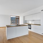 Rent 3 bedroom apartment of 153 m² in Hellerup