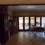 Rent 3 bedroom house of 320 m² in Lesedi