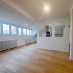 Rent 3 bedroom apartment in Sint-Gillis