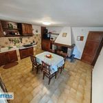 Affitto 2 camera casa di 65 m² in Viareggio