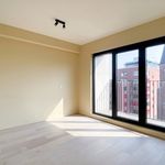 Rent 2 bedroom apartment of 101 m² in Antwerpen