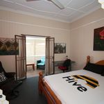 Rent a room in Kangaroo Point