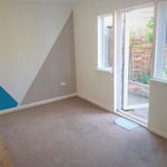 Rent 3 bedroom apartment in Hounslow