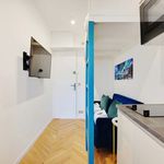 Rent 1 bedroom apartment of 9 m² in Paris 16e Arrondissement