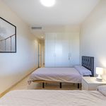 Alquilo 2 dormitorio apartamento de 80 m² en Benahavís