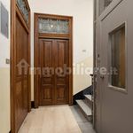 Rent 5 bedroom house of 135 m² in Bari