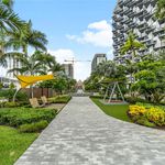 Rent 1 bedroom apartment of 698 m² in Doral