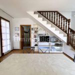 Affitto 5 camera casa di 130 m² in Camaiore