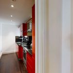Rent 3 bedroom flat of 130 m² in London