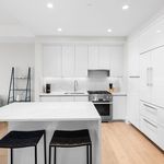 Rent 1 bedroom apartment of 81 m² in Fairfax