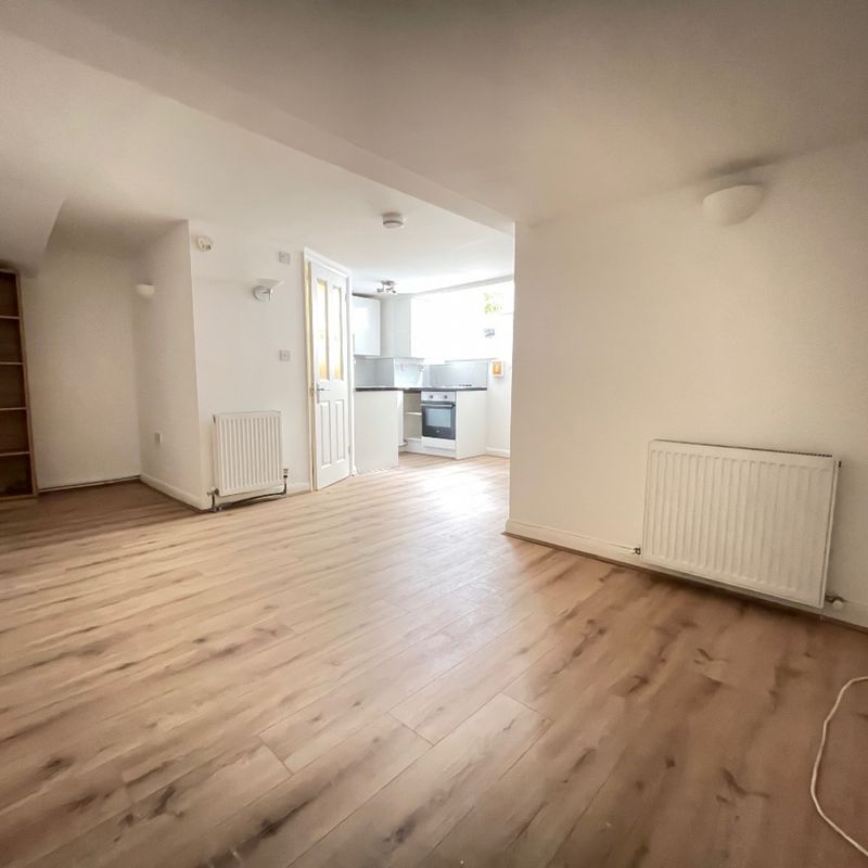 Studio To Let Muswell Hill