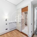 Alquilo 3 dormitorio apartamento de 186 m² en Madrid