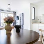 Rent 2 bedroom apartment of 38 m² in Paris