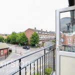 Rent 2 bedroom flat in Stratford