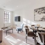 Rent 2 bedroom apartment of 66 m² in London