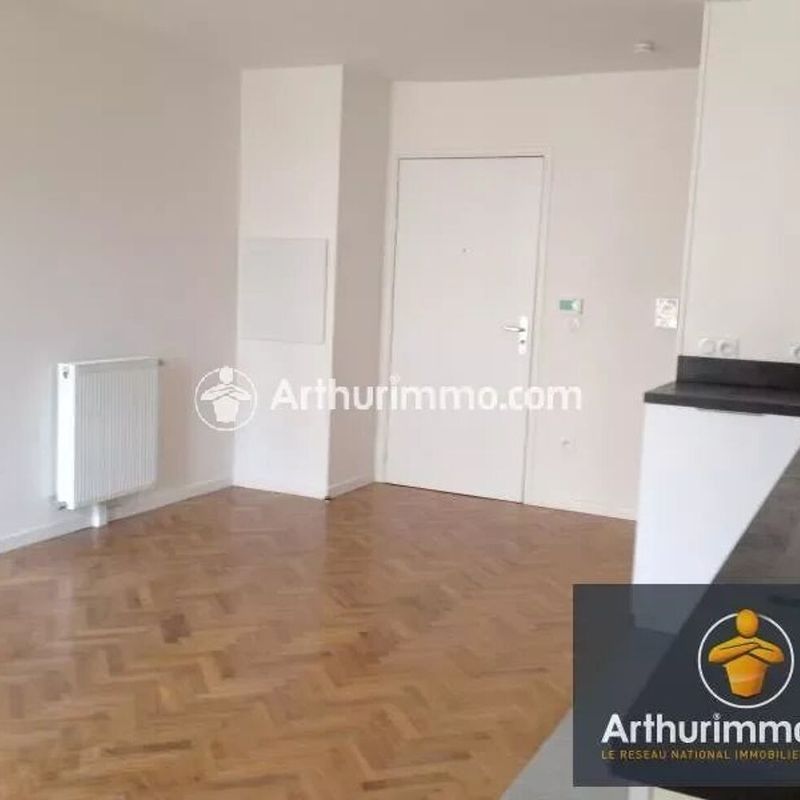 Louer appartement de 2 pièces 45 m² 758 € à Combs-la-Ville (77380) : une annonce Arthurimmo.com