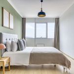 Rent 3 bedroom apartment of 105 m² in Barbaros