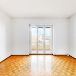 Rent 4 bedroom apartment of 64 m² in Chiasso